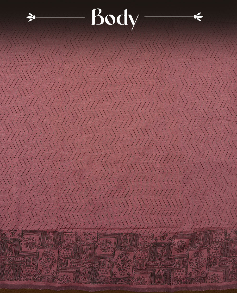 Pastel Dark Pink Poly Cotton Saree with Black Zigzag Body Pattern, Matching Pallu in Black Chevron Lines & Panelled Floral-Paisley Design, and Coordinated Floral Paisley Printed Blouse Piece.