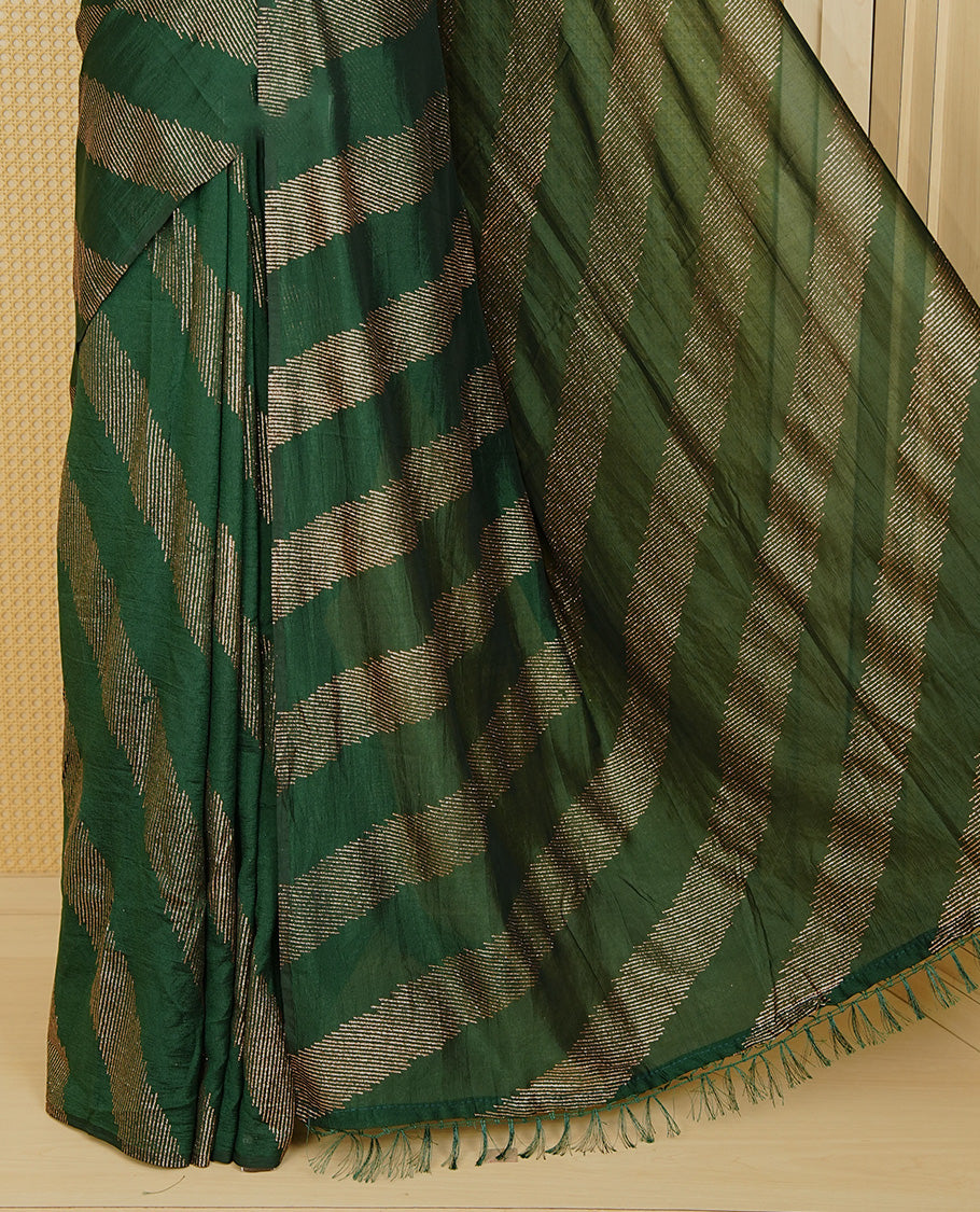 Green colour Vijitra silk Saree Featuring Leheriya style gold Printed body, complemented by contrast pallu & tassels