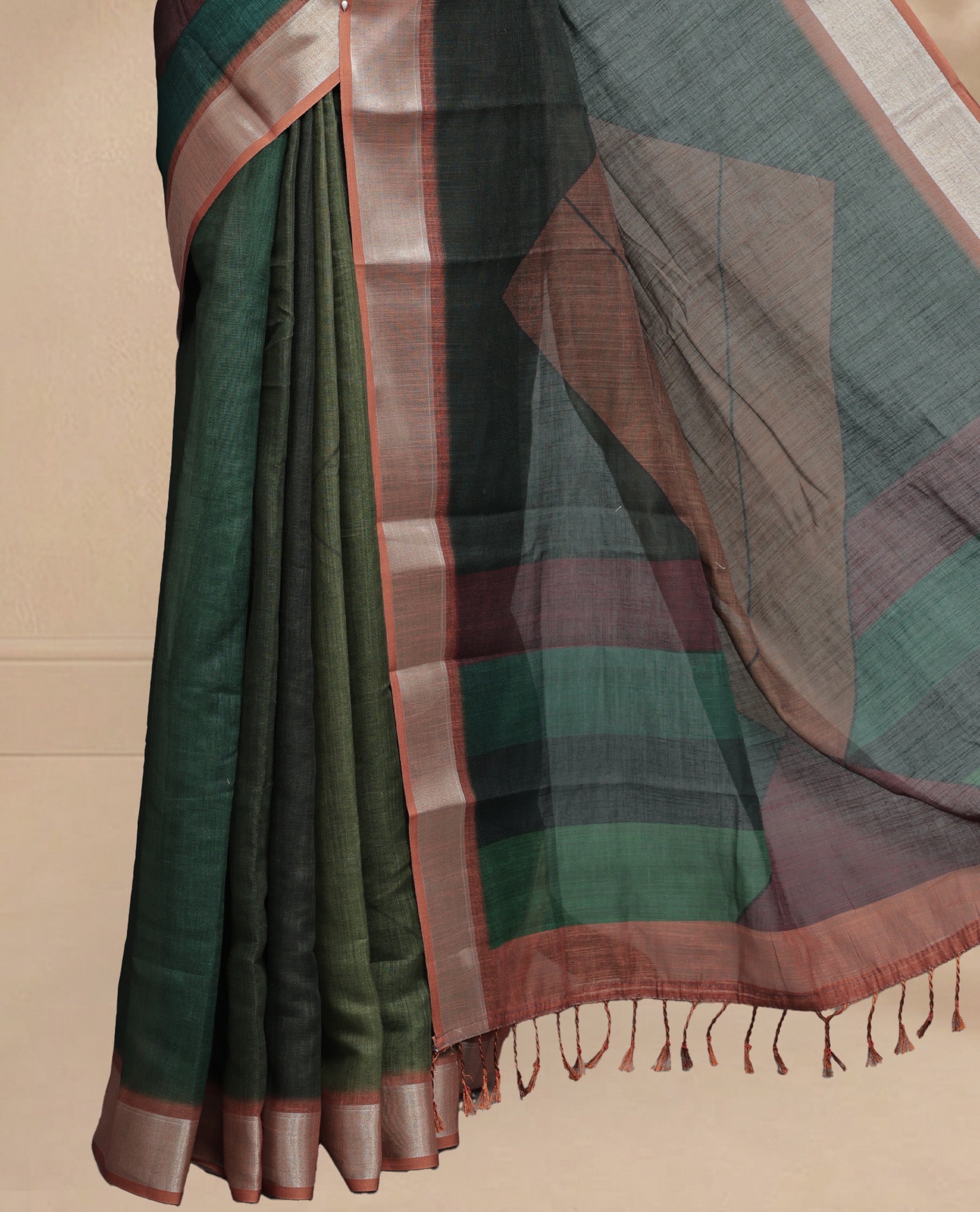 Olive Green Colour Semi Linen saree featuring digital printed body, Complemented by Borderless finish, comes with matching blouse piece.
