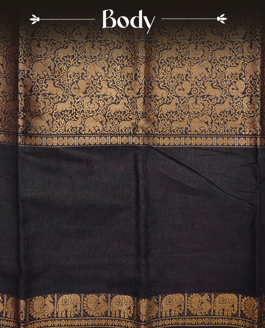 Chocolate Brown Colour Sungudi Cotton Saree with gold zari elephant & Peacock motifs on the body, a self zari border, and a rich gold zari pallu. Paired with a Contrast coffee brown colour blouse piece.