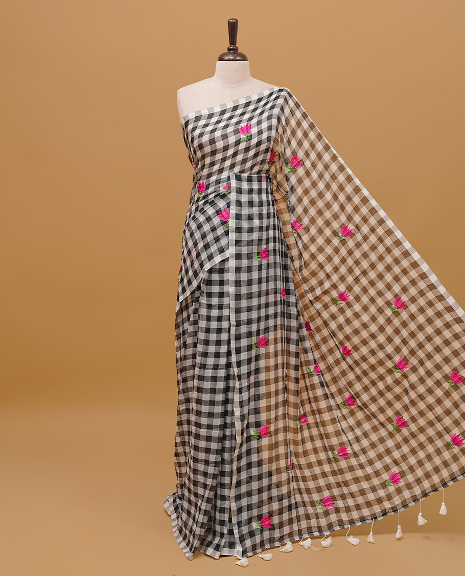 Black & White coloured mul cotton saree