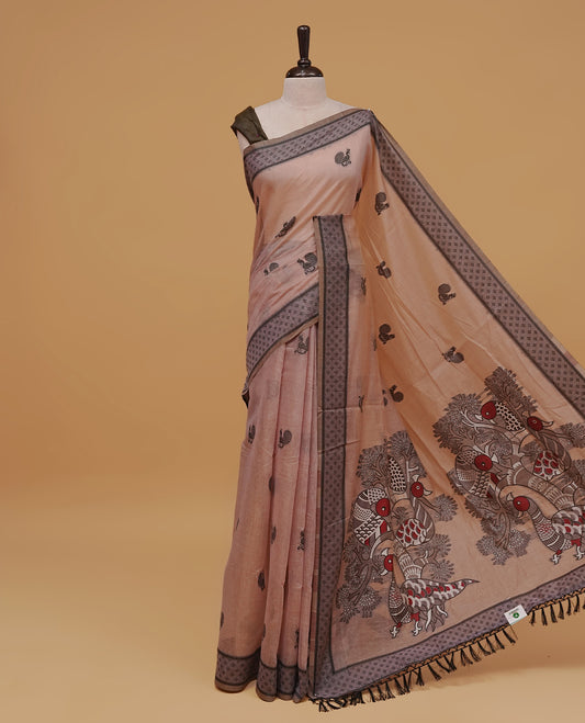 Naive Peach colour saree
