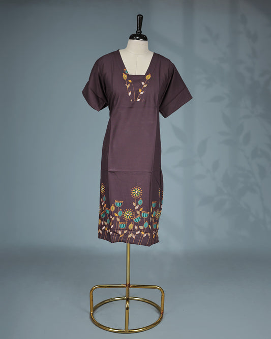 Dark Brown colour nighty featuring floral prints on the V-neckline and hem, short sleeves and a knee-length fit.