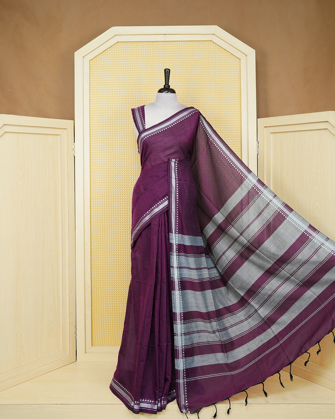 Purple & gray colour mul cotton saree