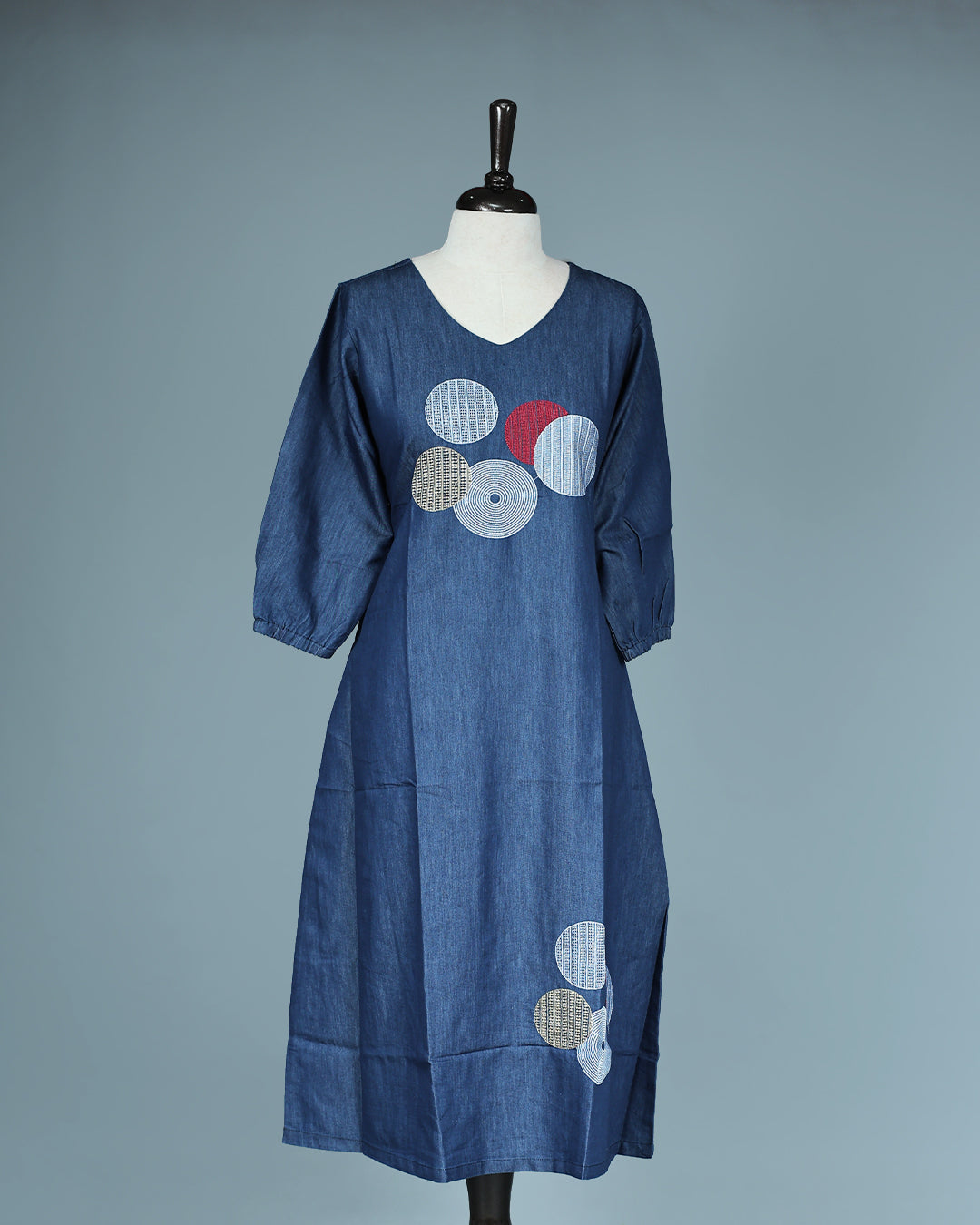 Blue Denim Design Colour Kurti featuring Thread Geometric Work On body , a U neckline, With sleeve.