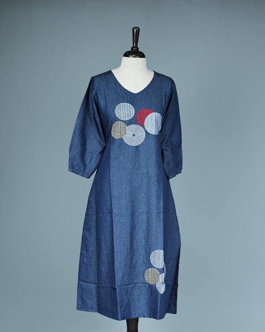 Blue Denim Design Colour Kurti featuring Thread Geometric Work On body , a U neckline, With sleeve.