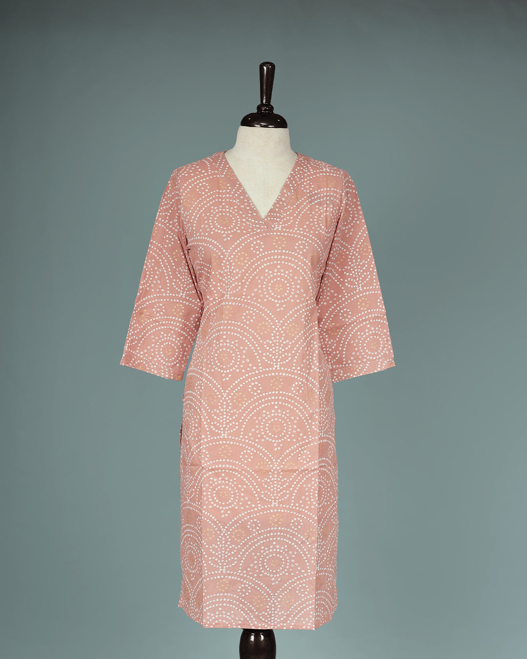 Peach Colour Kurti featuring print Work On body , a V neckline, With sleeve.