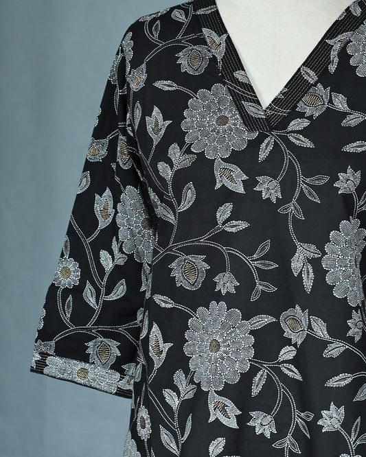 Black Colour Kurti featuring print Work On body , a V neckline, With sleeve.