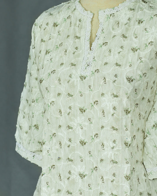 Light Green colour Thread work on body, Round with Slit neck design, With sleeve.