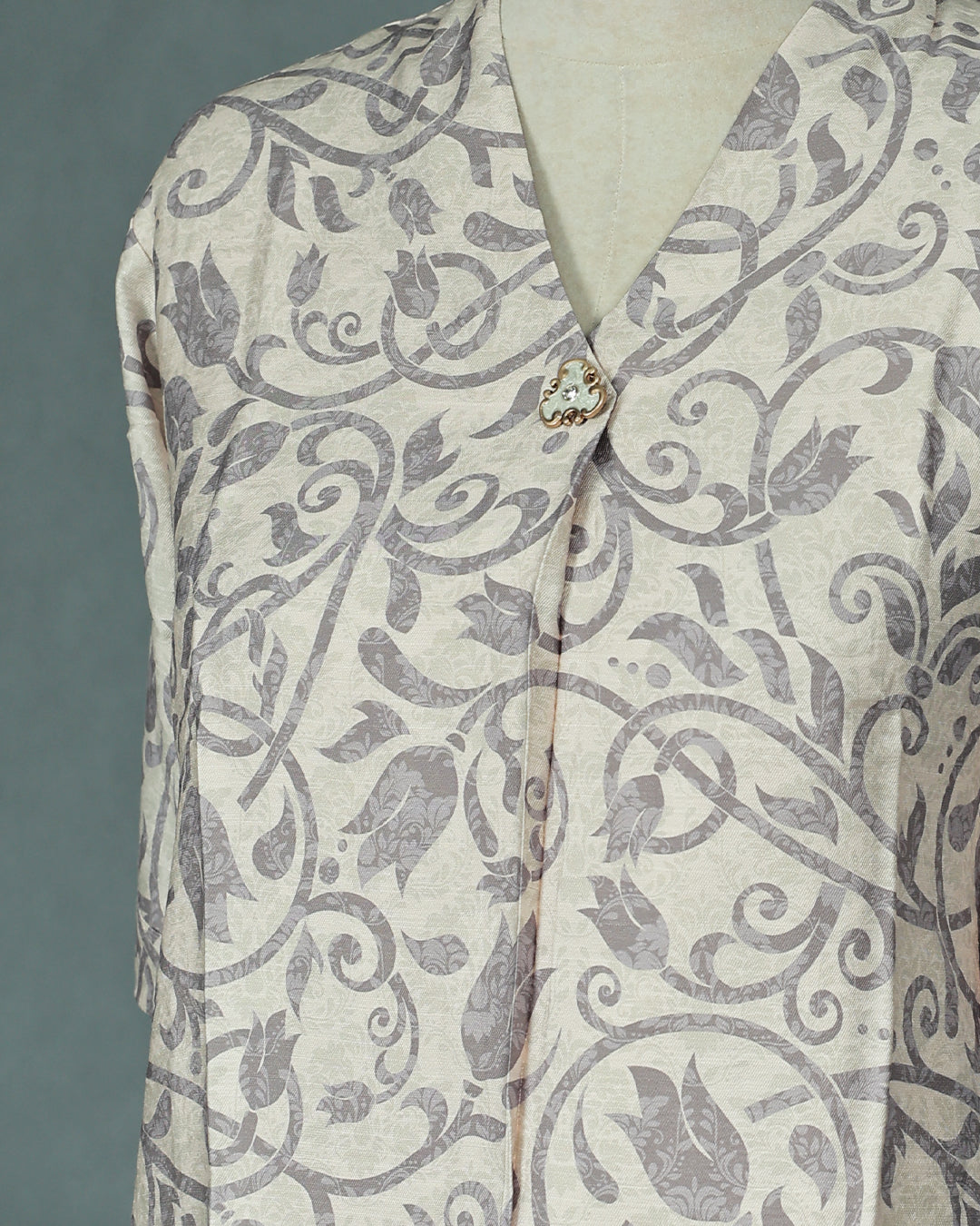 Light Grey colour Top with Kodi Print work on body, collar design, With sleeve.