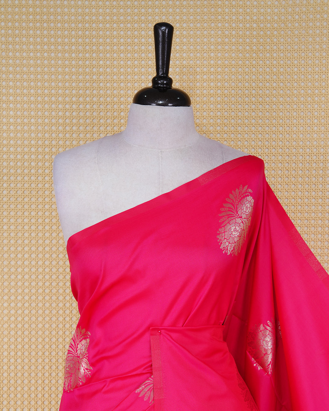 Rani pink colour soft silk saree