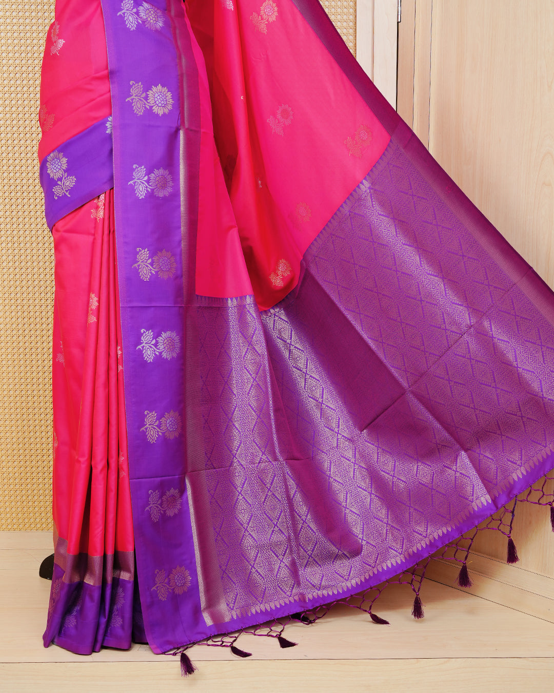 Rani pink colour soft silk saree