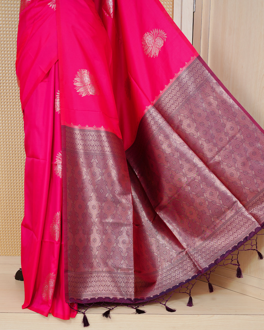 Rani pink colour soft silk saree