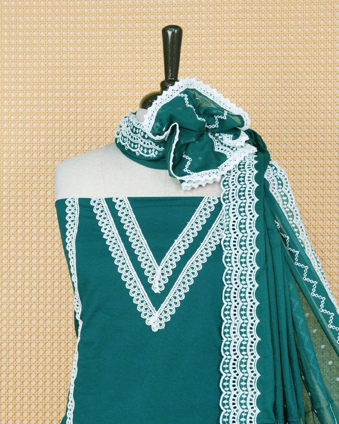 Peacock green colour Cotton Salwar Material Featuring an Threadwork on Body, lace work on neck portion, Paired With a Matching Bottom and an Elegant Dupatta.