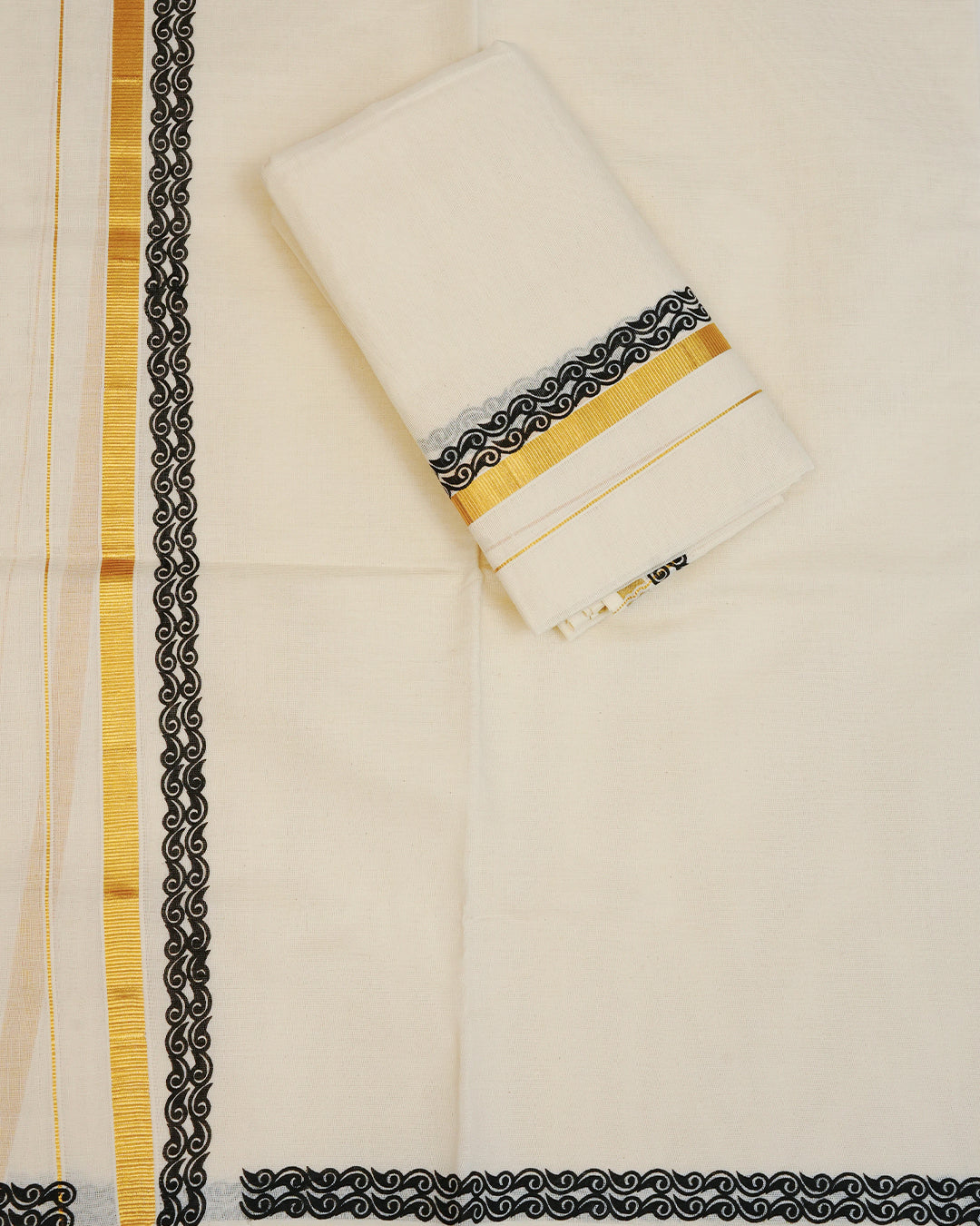 Cream colour cotton set mundu Featuring Elegant plain body, complemented by Gold zari with Black colour kodi kara.