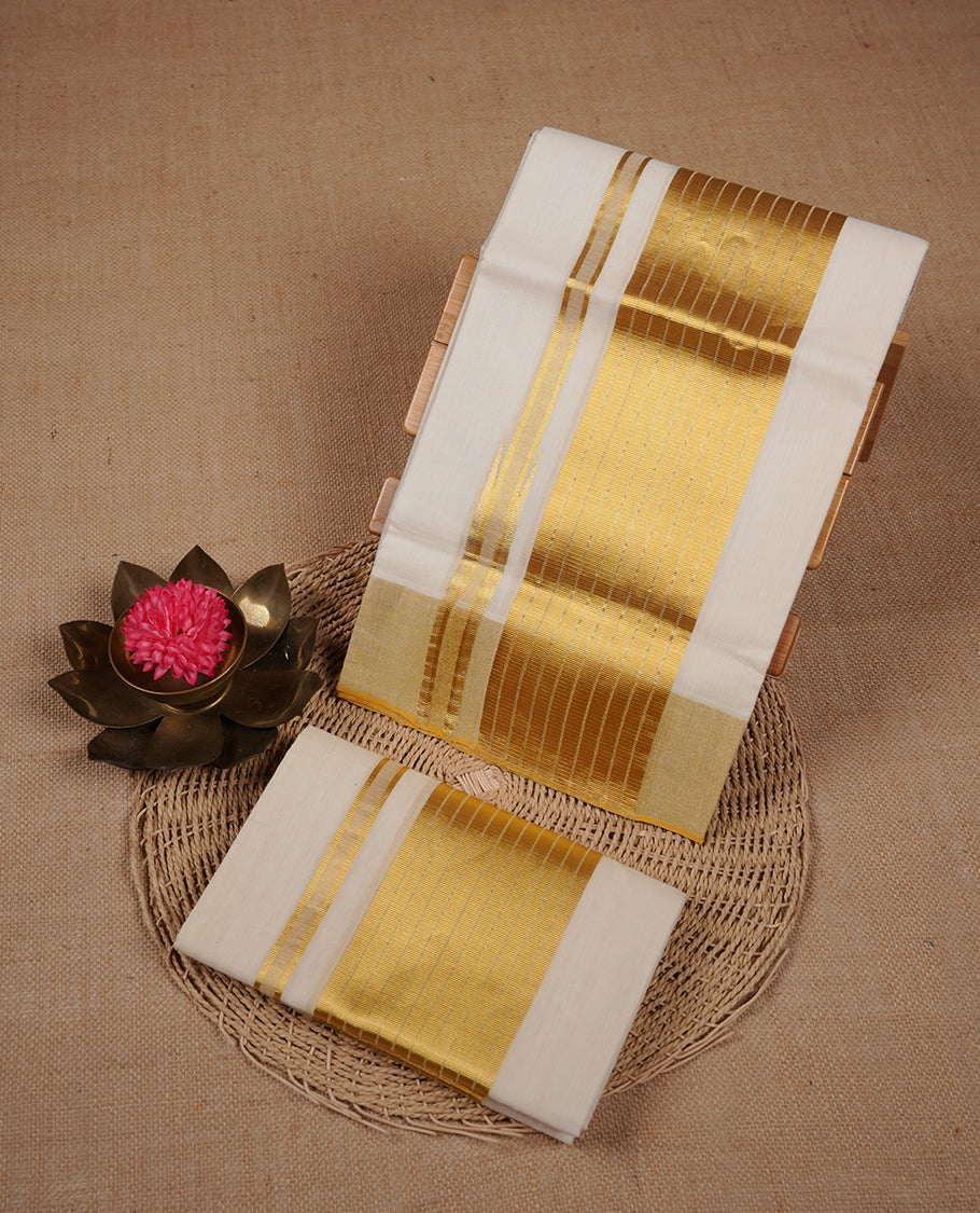 Off white colour pure handloom cotton set mundu highlights gold zari border (2.00/2.80 MTS).